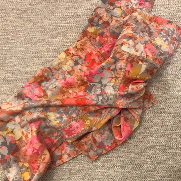 Lululemon Align Pant 28” - Picture 4 of 13